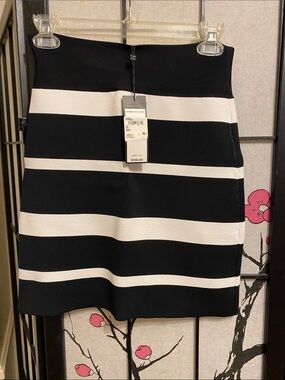 BCBGMaxAzria Black and White Striped Pencil Skirt
